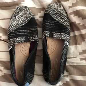 Toms black and grey shoes